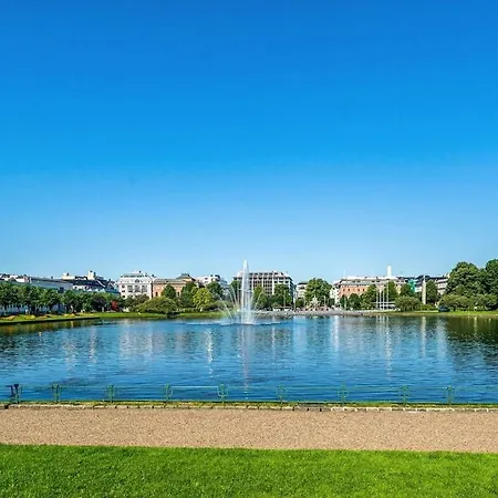 In The Centre Of Lägenhet